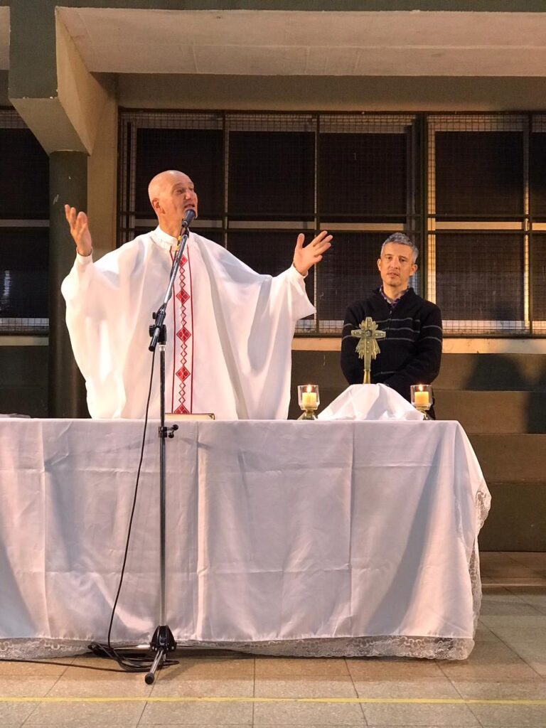 Misa por los 210 años del cumpleaños de Don Bosco